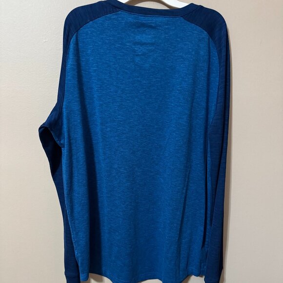 270— American Eagle 360° Extreme Flex Long Sleeve Tee (M) - Picture 3 of 4